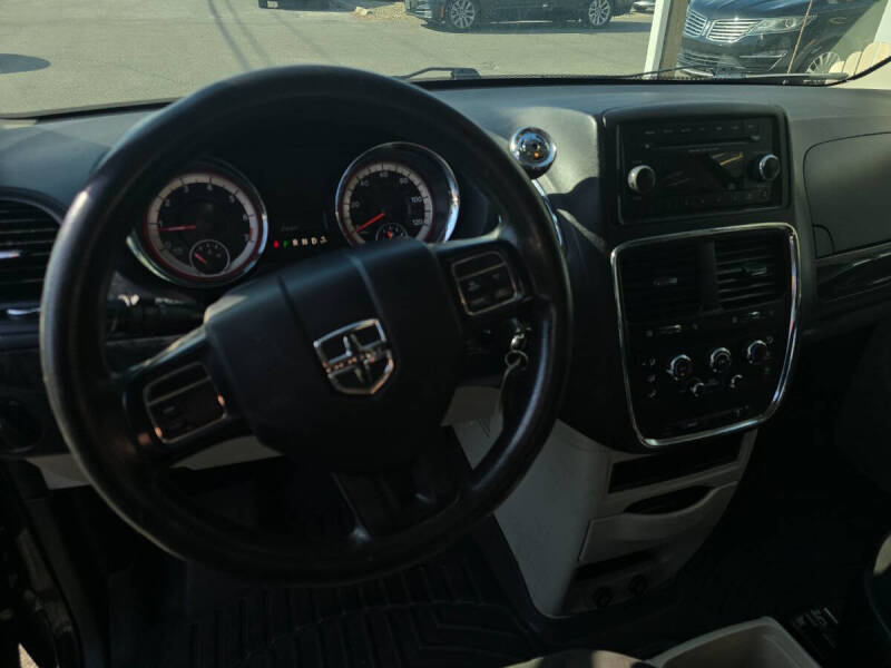 2015 Dodge Grand Caravan SE