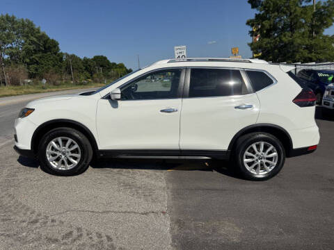 2020 Nissan Rogue SV