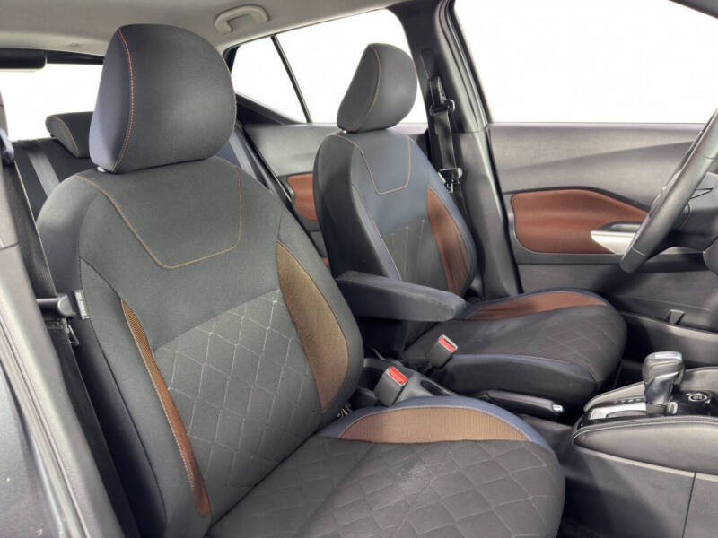 2018 Nissan Kicks SR