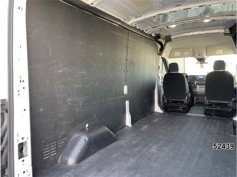2024 Ford Transit 250