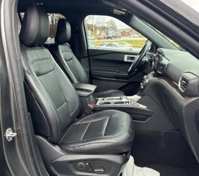 2020 Ford Explorer Limited