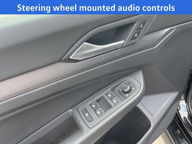 2025 Volkswagen Golf GTI SE