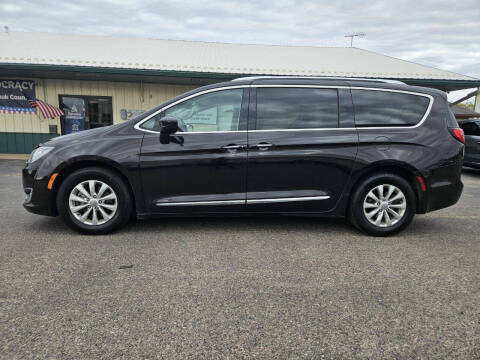 2018 Chrysler Pacifica Touring L Plus