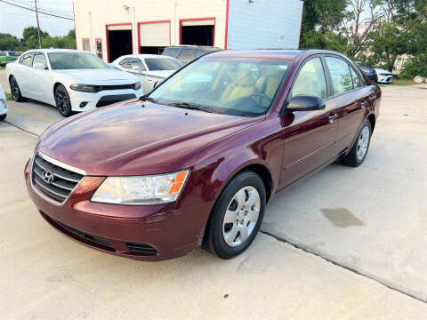 2010 Hyundai Sonata for sale at Auto Corner Inc in Dallas TX