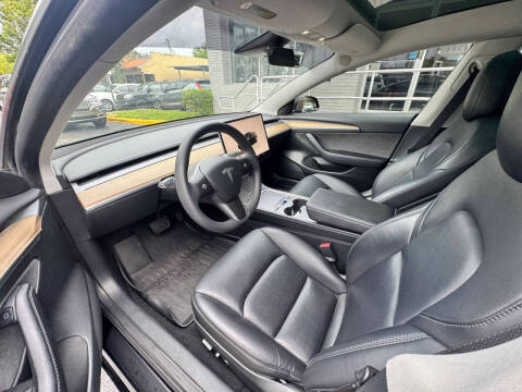 2022 Tesla Model 3 Long Range