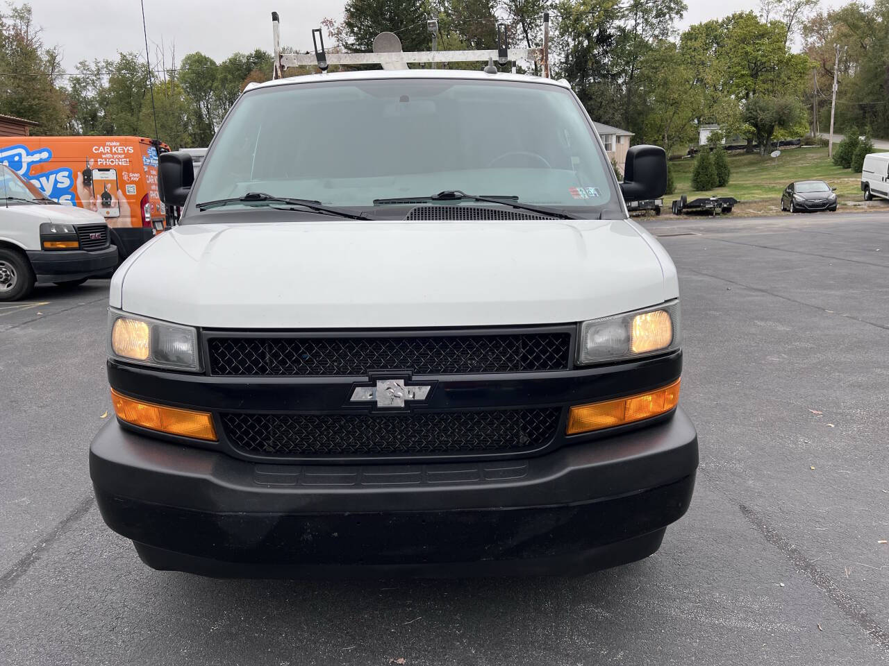 2020-chevrolet-express-2500-3dr-extended-cargo-van.jpg