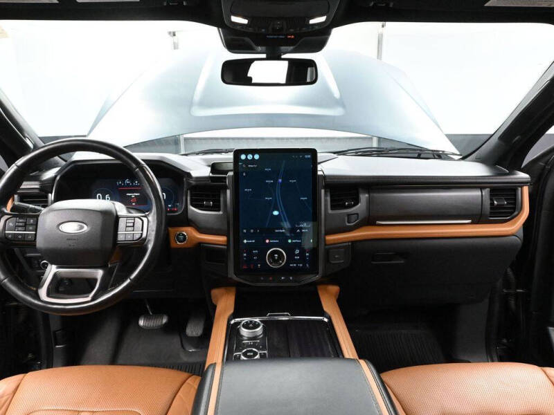 2023 Ford Expedition Platinum