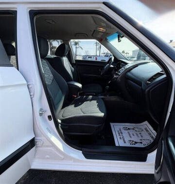 2011 Kia Soul +