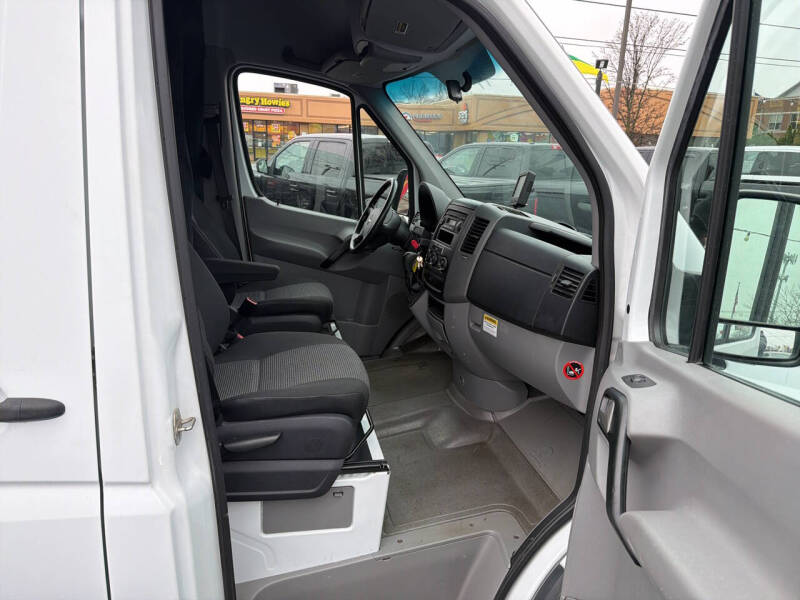 2013 Freightliner Sprinter 2500