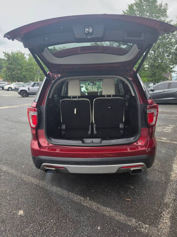 2017 Ford Explorer Platinum