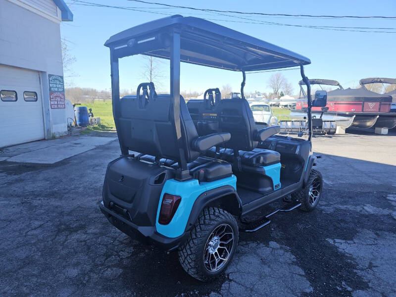 2024 Evolution Maverick 4