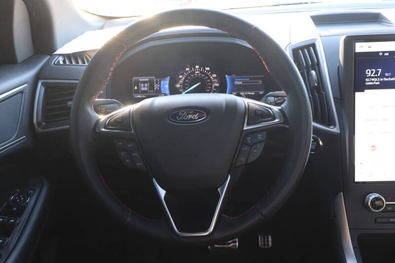 2024 Ford Edge ST-Line