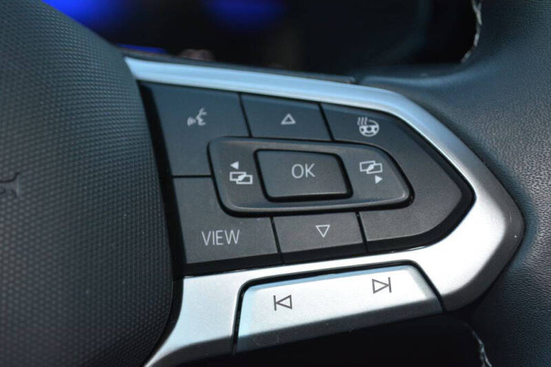 2023 Volkswagen Taos SE