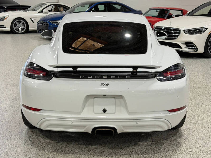 2025 Porsche 718 Cayman