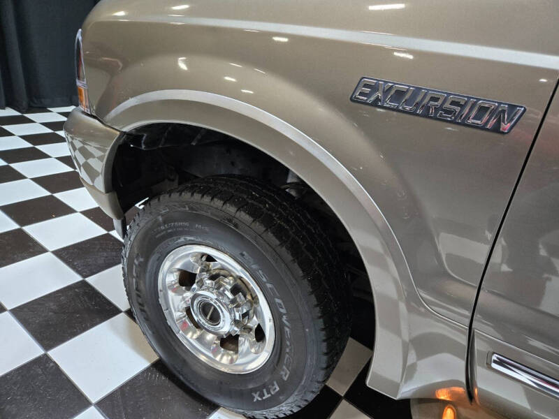 2004 Ford Excursion Limited