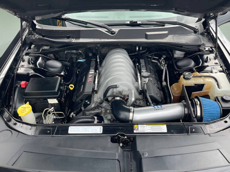 2008 Dodge Challenger SRT8