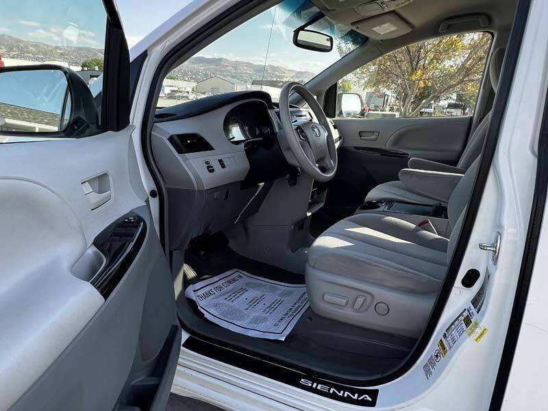 2014 Toyota Sienna