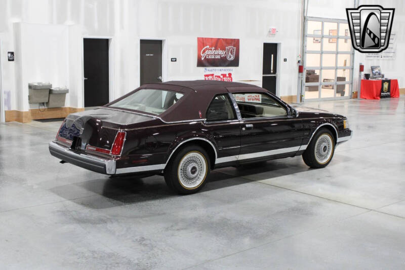 1988 Lincoln Mark VII Bill Blass