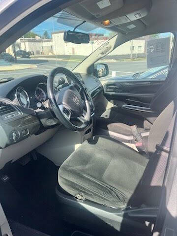 2015 Dodge Grand Caravan SE