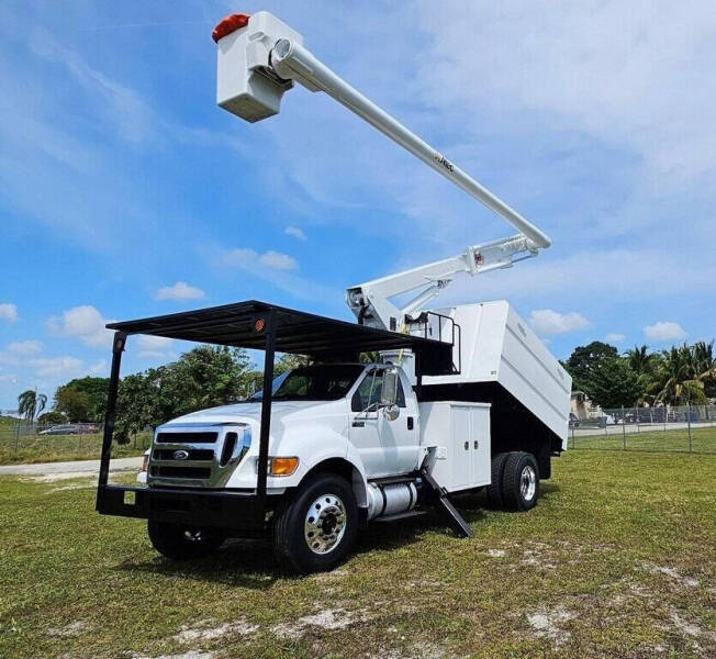 2015 Ford F-750's photo