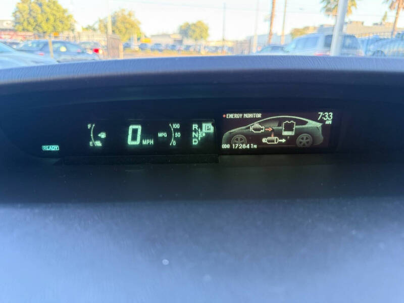 2013 Toyota Prius Two