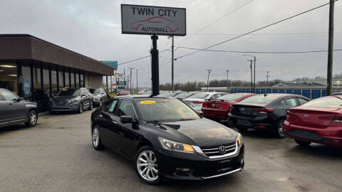 2014 Honda Accord for sale at TWIN CITY AUTO MALL in Bloomington IL