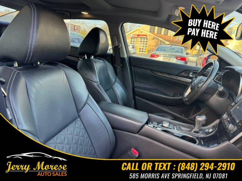 2016 Nissan Maxima Platinum