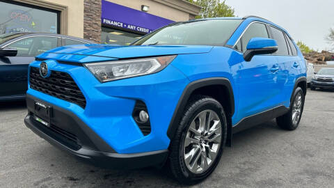 2019 Toyota RAV4 for sale at CarMart One LLC in Freeport NY