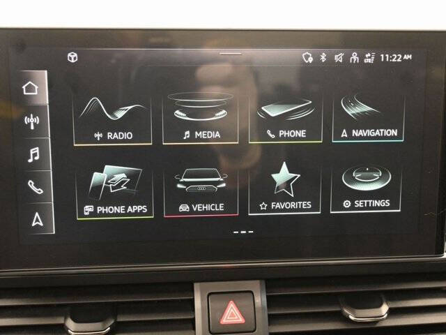 2022 Audi A4 quattro S line Prem Plus 45 TFSI