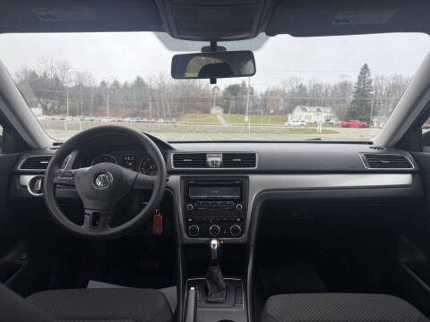 2012 Volkswagen Passat S PZEV