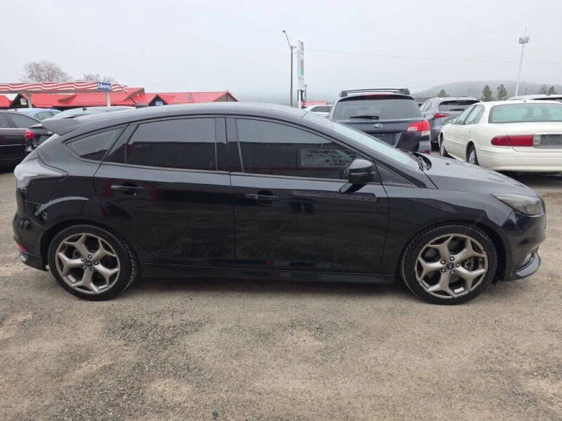 2018 Ford Focus ST