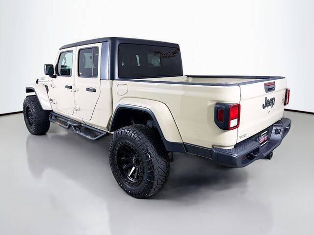 2022 Jeep Gladiator Willys