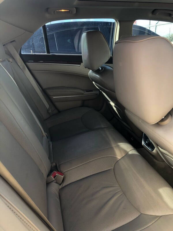 2011 Chrysler 300 C