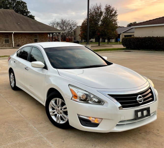 2013 Nissan Altima for sale at Waco Autos in Lorena TX