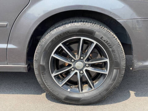 2016 Dodge Grand Caravan R/T