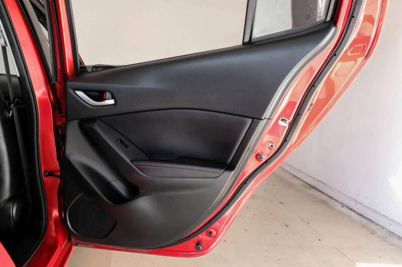 2015 Mazda MAZDA3 i Grand Touring