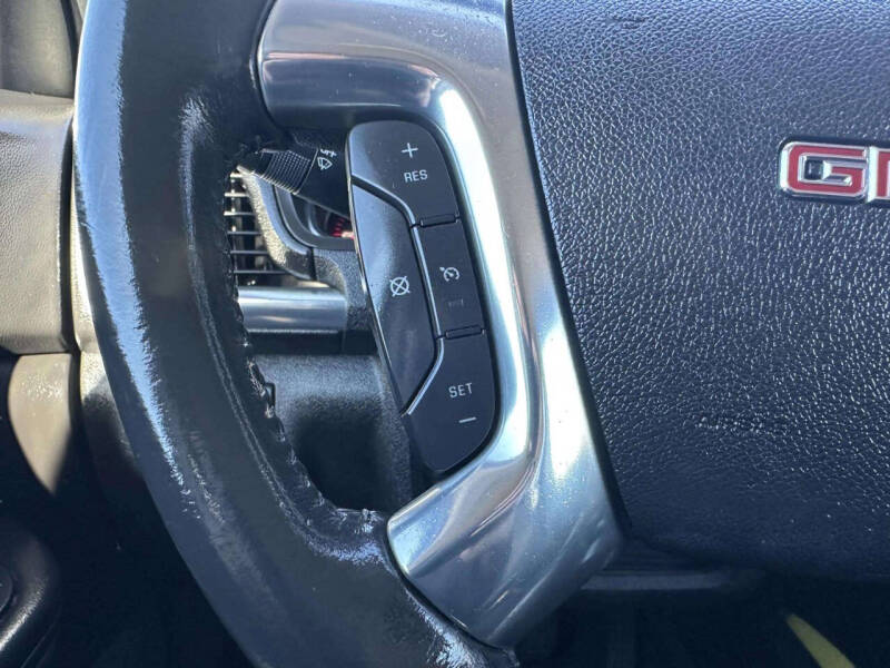 2013 GMC Acadia SLE-1