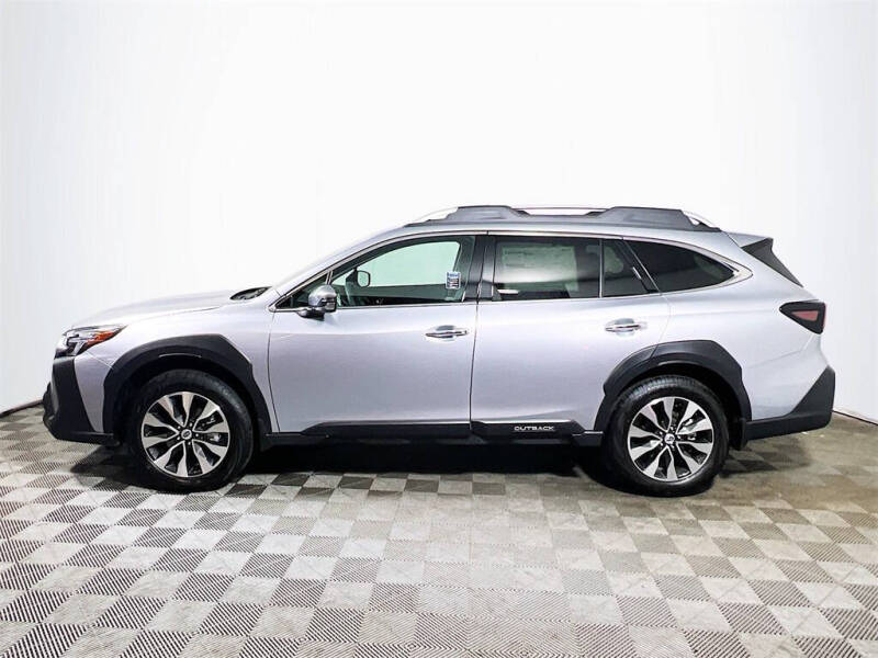 2025 Subaru Outback Touring