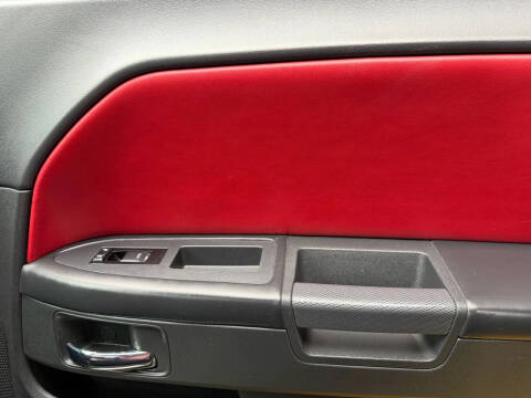 2013 Dodge Challenger R/T Classic