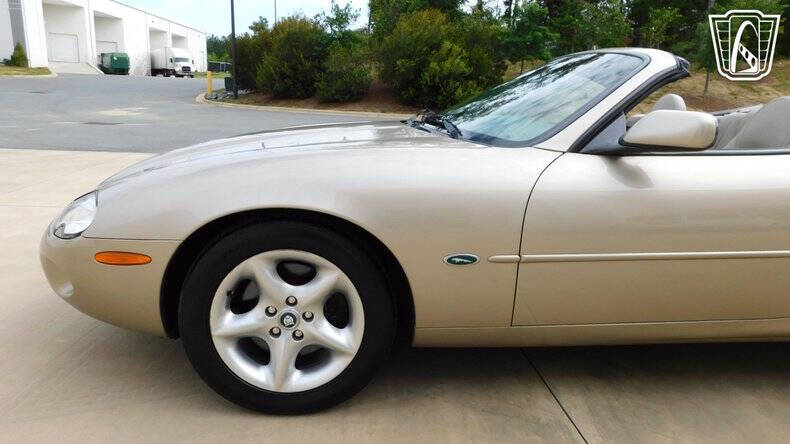 2000 Jaguar XK-Series XK8