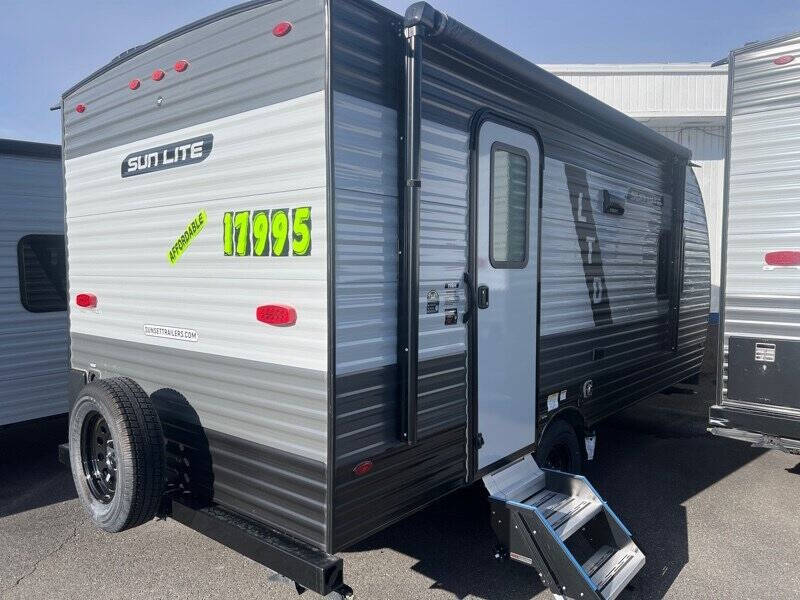 2024 SunLite LTD 19BH