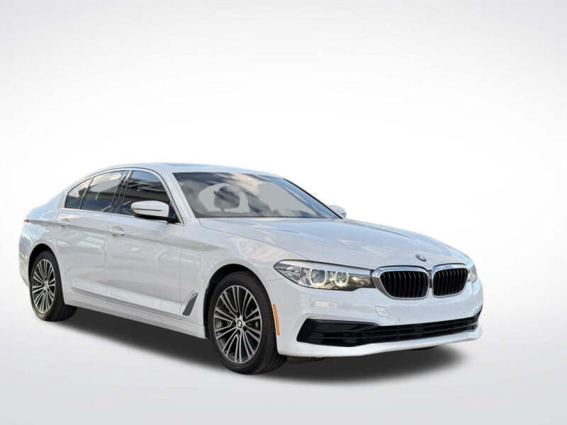 2019 BMW 5 Series 540i