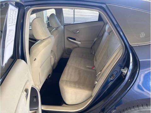 2012 Toyota Prius Three