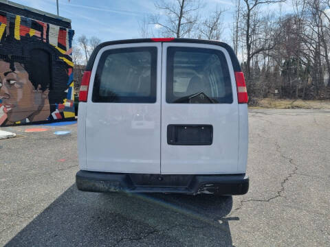 2011 Chevrolet Express 1500