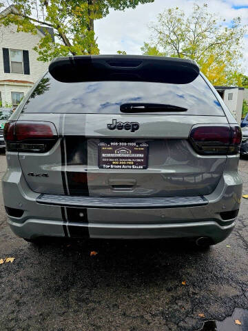 2019 Jeep Grand Cherokee Laredo E