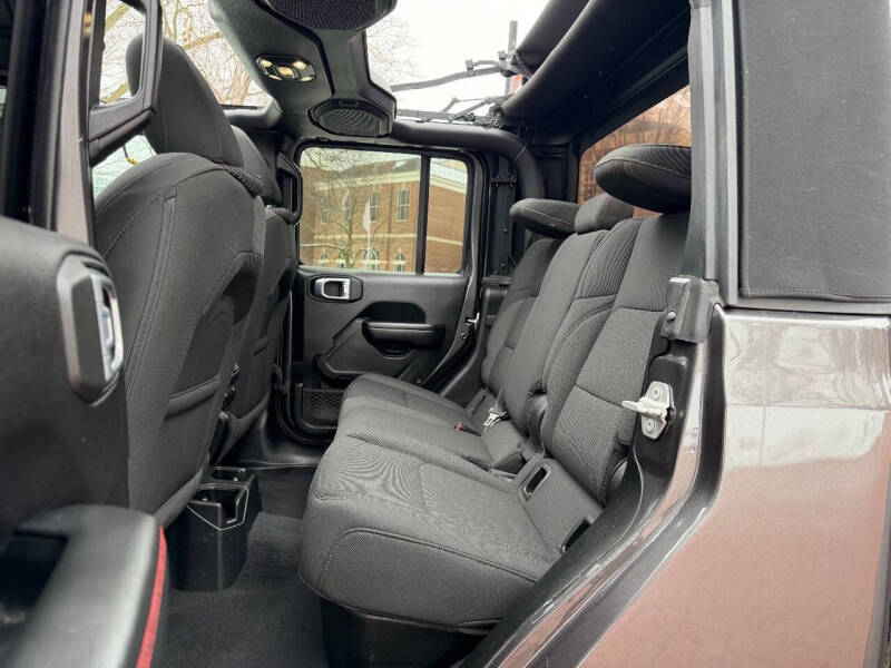 2021 Jeep Gladiator Sport S