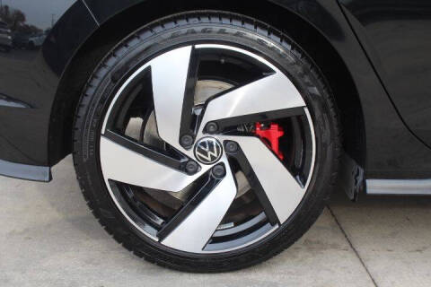 2024 Volkswagen Golf GTI S