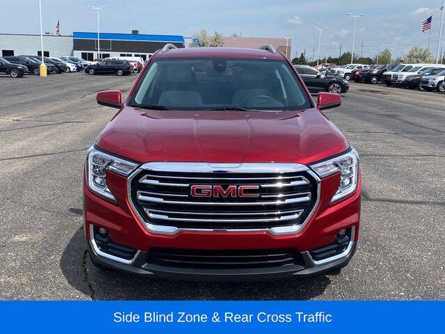 2023 GMC Terrain SLT