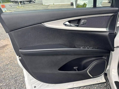 2020 Lincoln Nautilus Standard