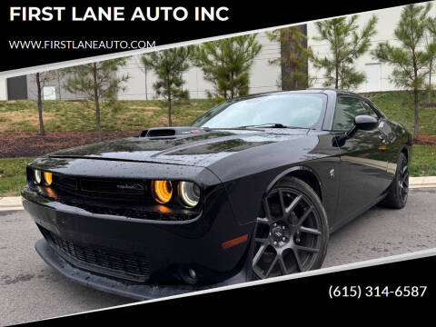 2017 Dodge Challenger 392 HEMI Scat Pack Shaker